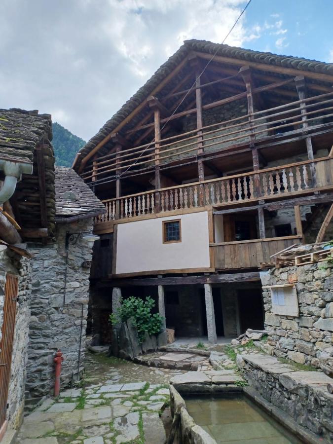 Vila Ca' Scocc, Antica Casa Di Montagna In Valsesia Mollia Exteriér fotografie